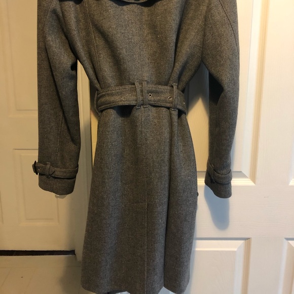 Burberry Gibbsmoore Wool Blend Coat - Picture 5 of 8